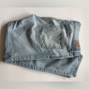 Urban Outfitters BDG vintage jeans - light wash (31x32 slim fit)